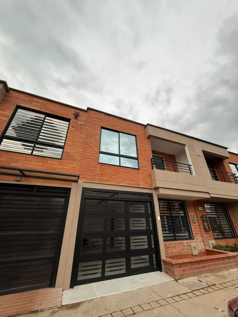Casa en venta en la ceja